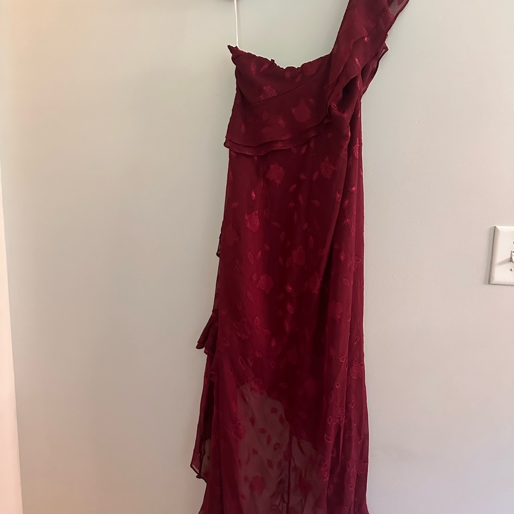 Lulu's One-Shoulder Dress in Burgundy